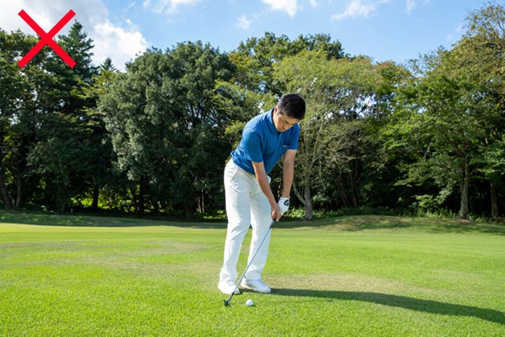 アプローチで“クリーンにミート”するには？上達するコツを解説