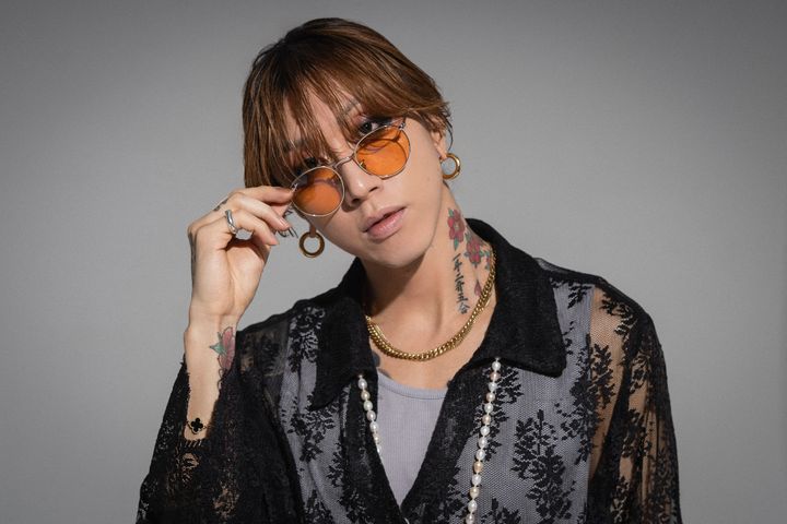 SUPER BEAVER 渋谷龍太が語る“両親からの愛” 受け継いだ「生きるうえでのスタンス」とは width=