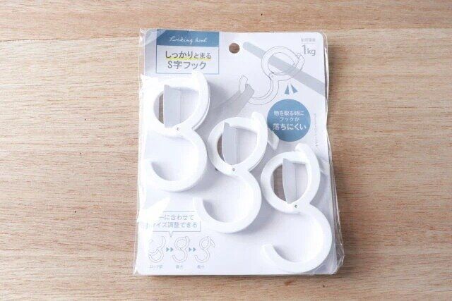 ダイソー しっかりとまるS字フック パッケージ