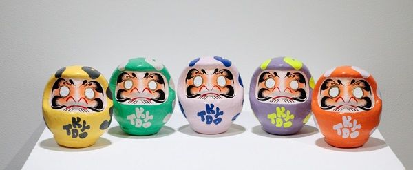 【東京都中央区】「TOKYO LOLLIPOP」旗艦店が銀座に誕生！180cm超の巨大販売機で魅力的なアイテム販売