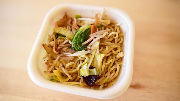 野菜もたっぷりですが、麺もたくさん入っています。