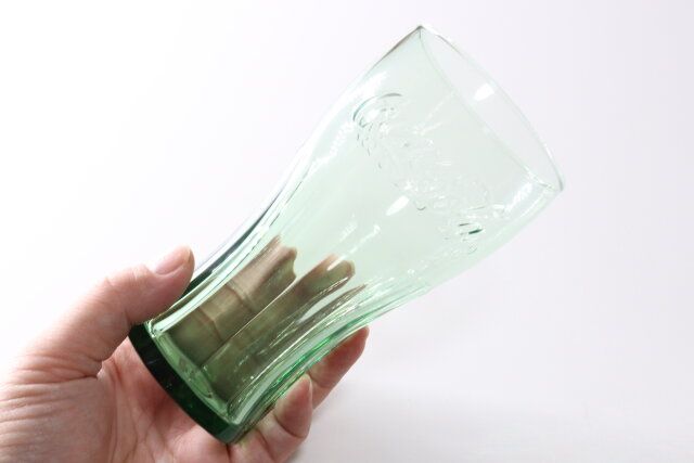 ダイソーのジェニュイングラス（コカ・コーラ、SSCF）のビジュアル