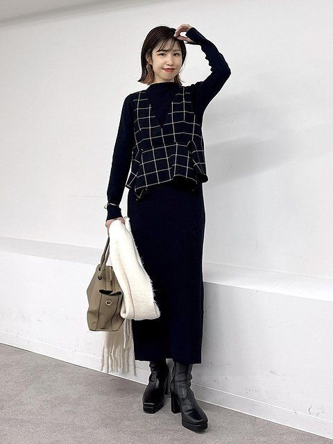 ニットワンピースコーデ4