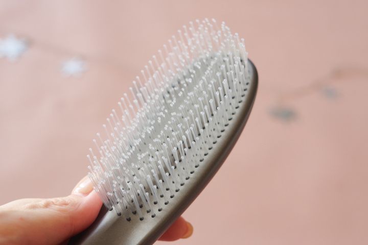 バスタイムのヘアケアを強化したいなら！新作「スムースシャインマルチケアブラシ」
