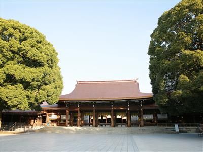 大都会のオアシスとして親しまれている明治神宮