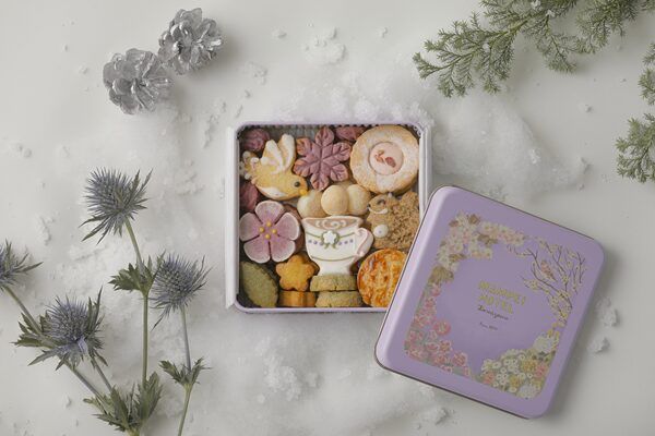 【長野県軽井沢町】雪景色をイメージした「万平ホテル」の新作クッキー缶が魅力的！