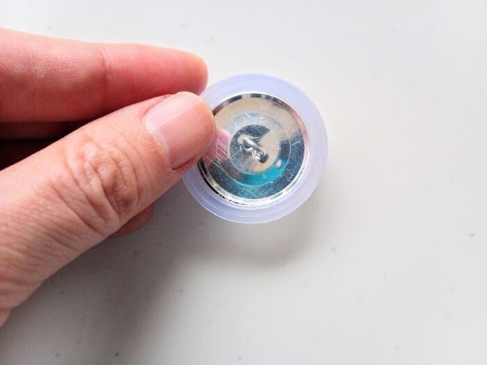 『チロルチョコの包み紙』がめちゃ可愛いアイテムに大変身♡たった110円でハマる予感！