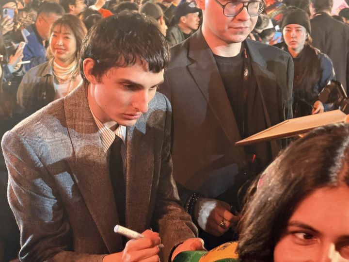 フィン・ヴォルフハル 「『ストレンジャー・シングス 5』ファンフェスタ〜One Last Adventure〜」の様子 クランクイン！ width=