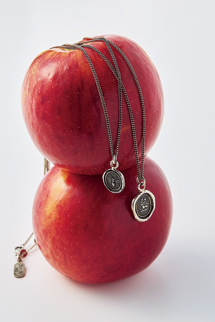 身につけると背筋がシュッと伸びる。頑張る私に贈りたいとっておきのアクセサリー12選