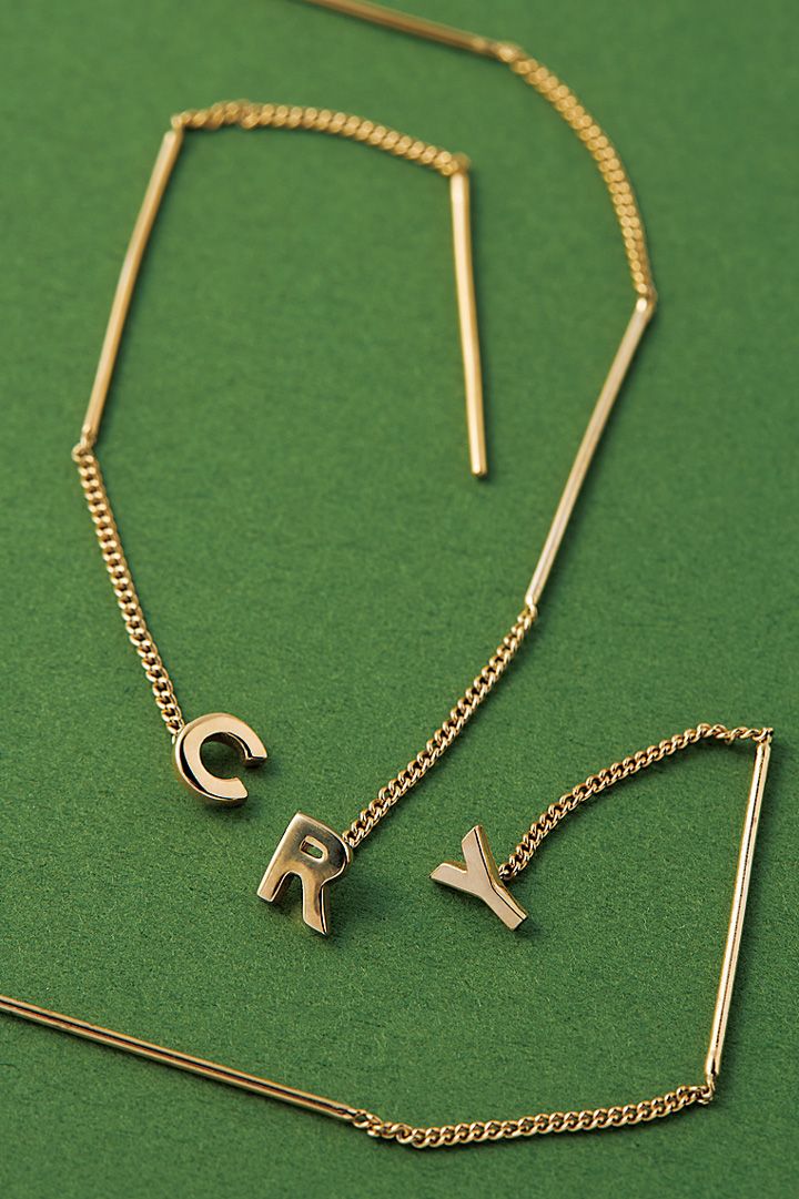 身につけると背筋がシュッと伸びる。頑張る私に贈りたいとっておきのアクセサリー12選