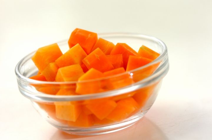 ニンジンと豆腐のテリーヌの下準備1