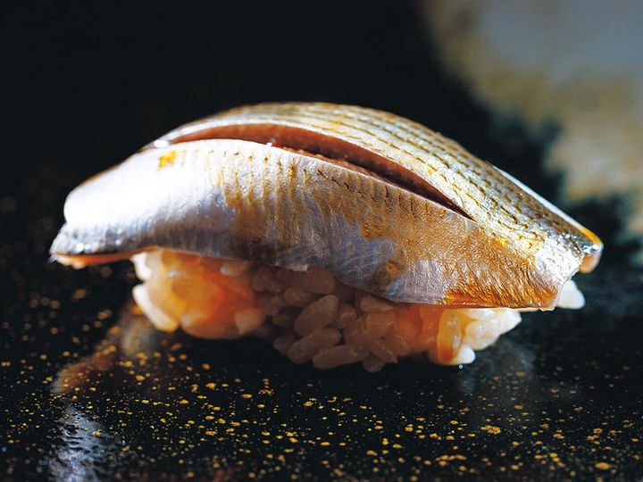 新富町『芳尾』の「こはだ」