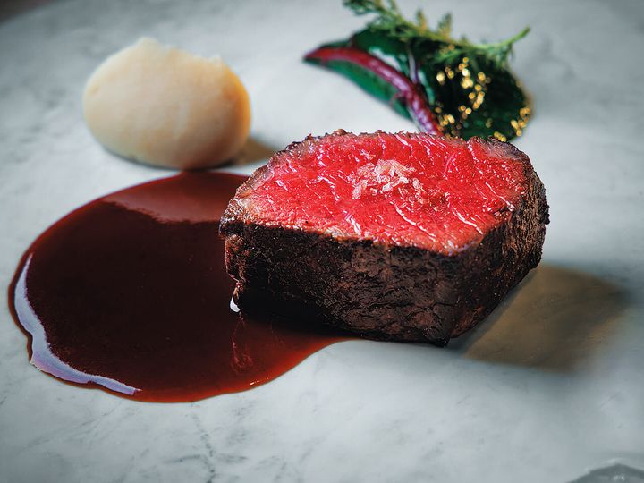 池尻大橋『CREATERNA』の「和牛内もも肉ロースト」