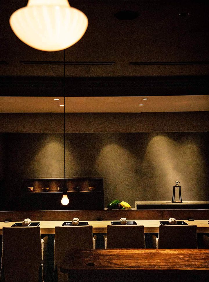 六本木『御料理 無窮』の内観