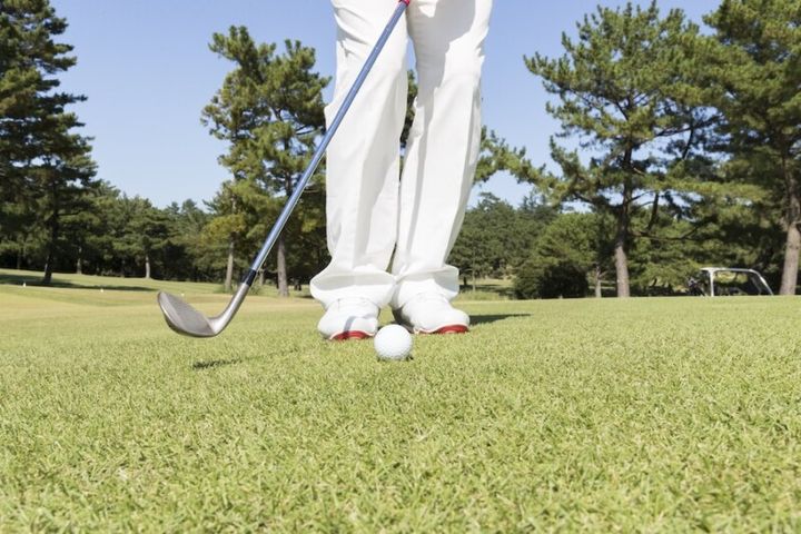 チップインを決めるコツ3選！プロが教える「ラインを出す」感覚とは？