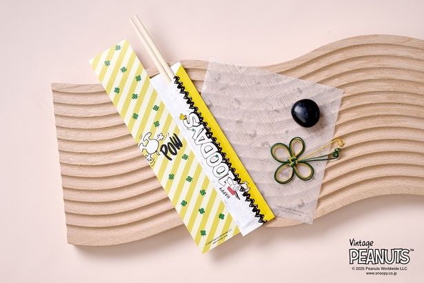 付属アイテムにもスヌーピーのデザインがふんだんにあしらわれる