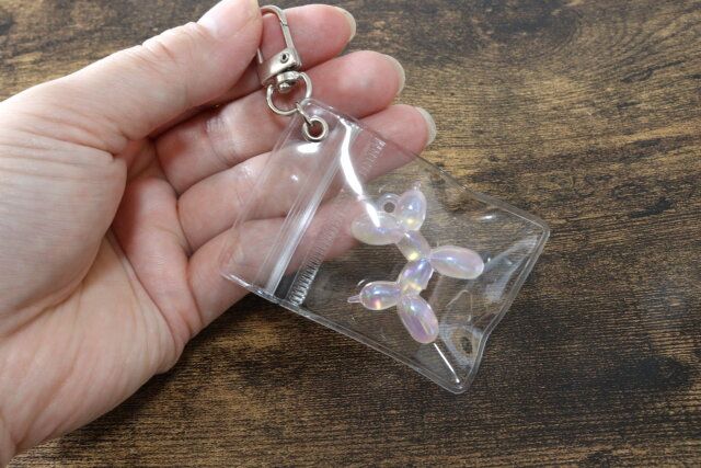 セリアのビーズ バルーンドッグはキーホルダーにできる