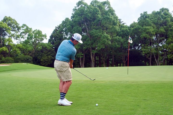 アマチュアにオススメな“万能型”ウエッジ！人気コーチ2人が試打解説