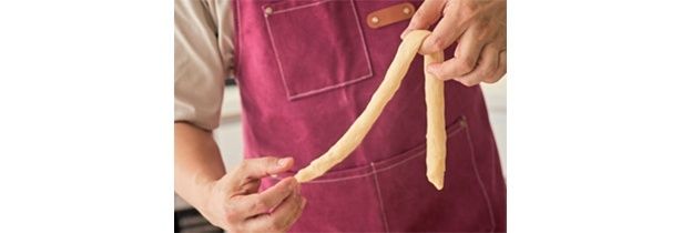 2～3回ねじる （C）韓国人オッパ セミ／KADOKAWA