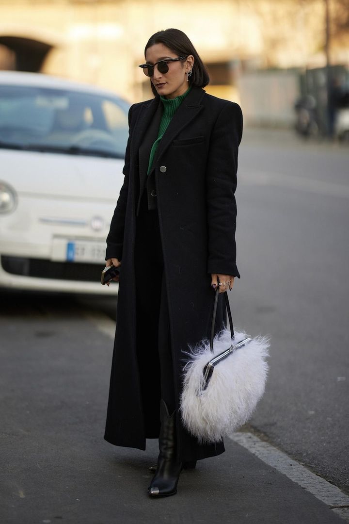 画像: まずは「バッグ」で取り入れるのが簡単