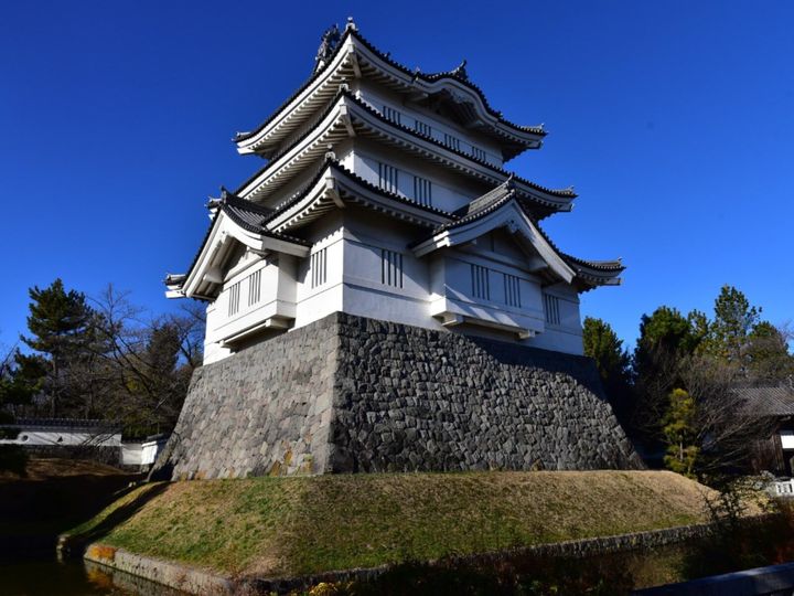 All About ニュース編集部が全国250人を対象に実施した「お土産に関するアンケート」の調査結果から、旅先で買いたい「埼玉県のお土産」ランキングを発表！ 2位「十万石まんじゅう（十万石ふくさや）」を抑えた1位は？