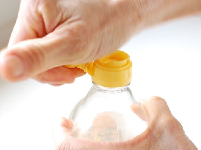 なかなか外れない『めんつゆキャップ』を