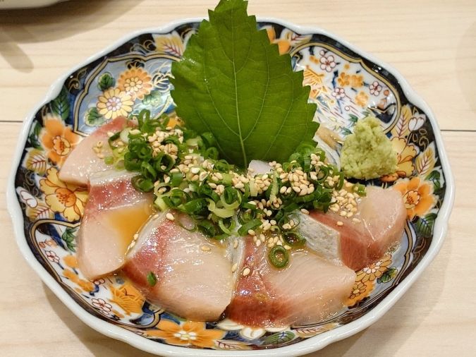 炉端とおでん呼炉凪来 天神店 料理ゴマブリ