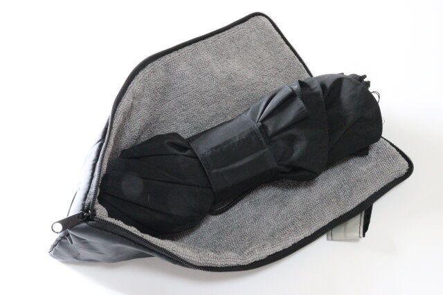 折り畳み傘カバー（ＢＫ） ダイソー 吸水布