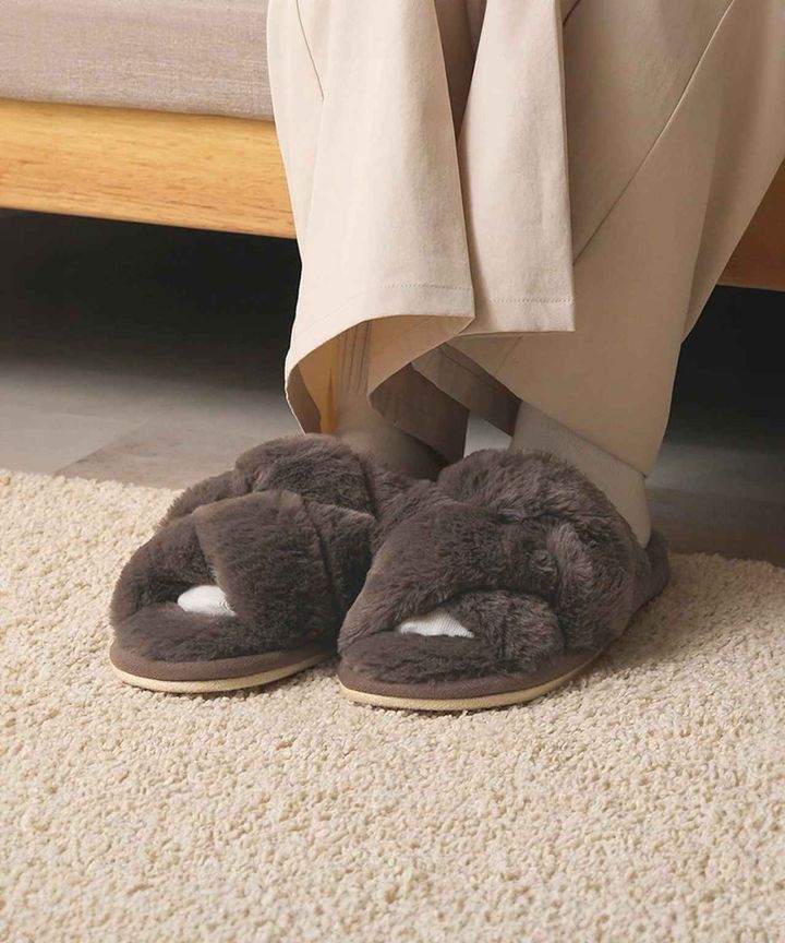 画像1: 出典：3COINS