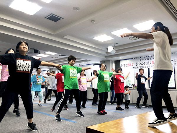 TRFサムさんによる毎月開催される、岩槻市でのワークショップの様子