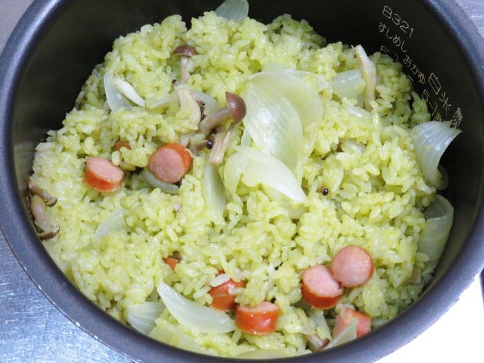 『スーパーカップ抹茶味』の信じられない食べ方が登場！「まさかの公式レシピだなんて…」食べるのに勇気が必要！？