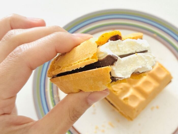 【禁断アレンジ】『チョコモナカジャンボ』は“焼く”と別物に！外カリ中とろの悪魔スイーツ誕生♡