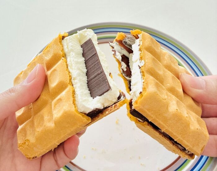 【禁断アレンジ】『チョコモナカジャンボ』は“焼く”と別物に！外カリ中とろの悪魔スイーツ誕生♡