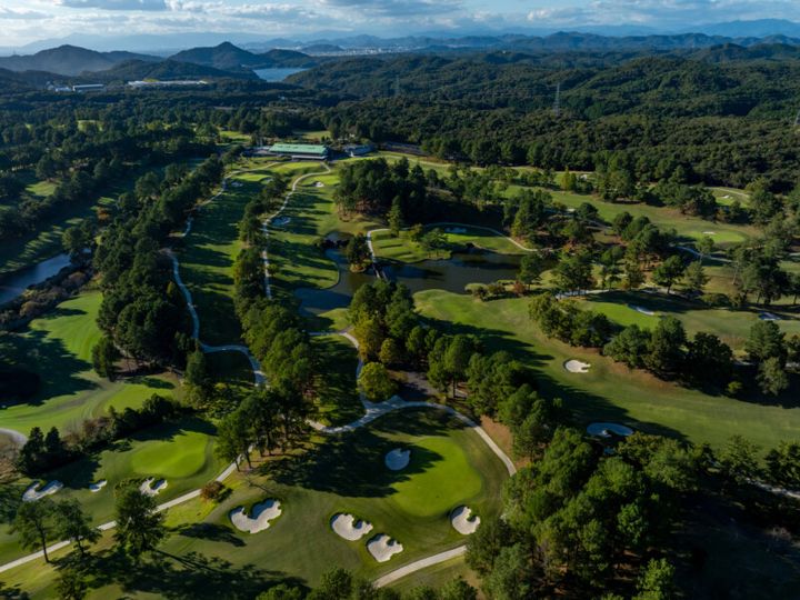 美しさは挑戦の中にある。デイビッド・M・デイルが描く新しいゴルフの風景