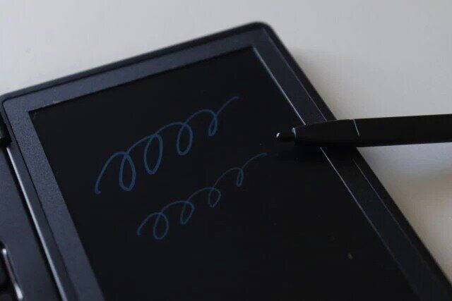 ダイソーの便利なELECTRONIC MEMO PAD＋ CALCULATOR 12DIGITS