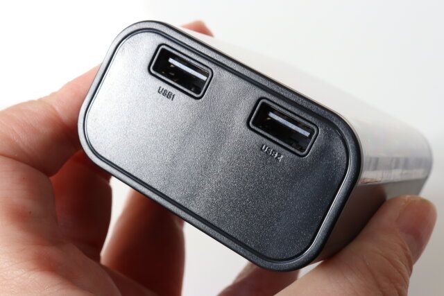 スケルトンデザイン モバイルバッテリー 5000mAh USB Type-A