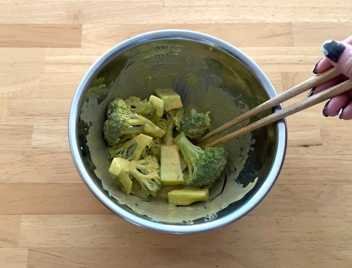 ブロッコリーのカレー天ぷら