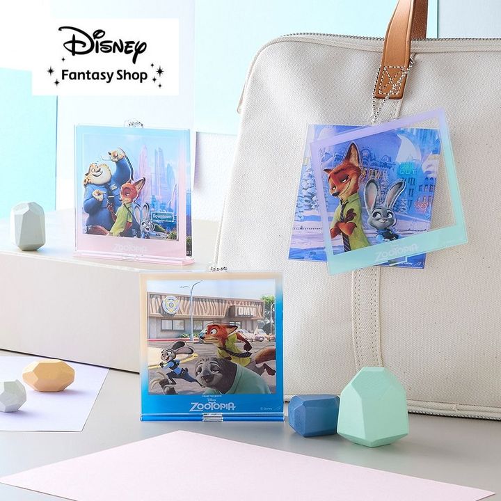 ２WAY仕様のフォトフレーム風アクリルキーホルダー