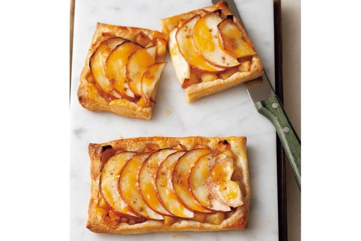 フレンチの巨匠・三國シェフが作る【アップルパイ】がパイ皿いらずで、簡単と話題！そのお味は？