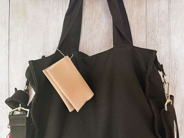 かばんに付けて使うことができる