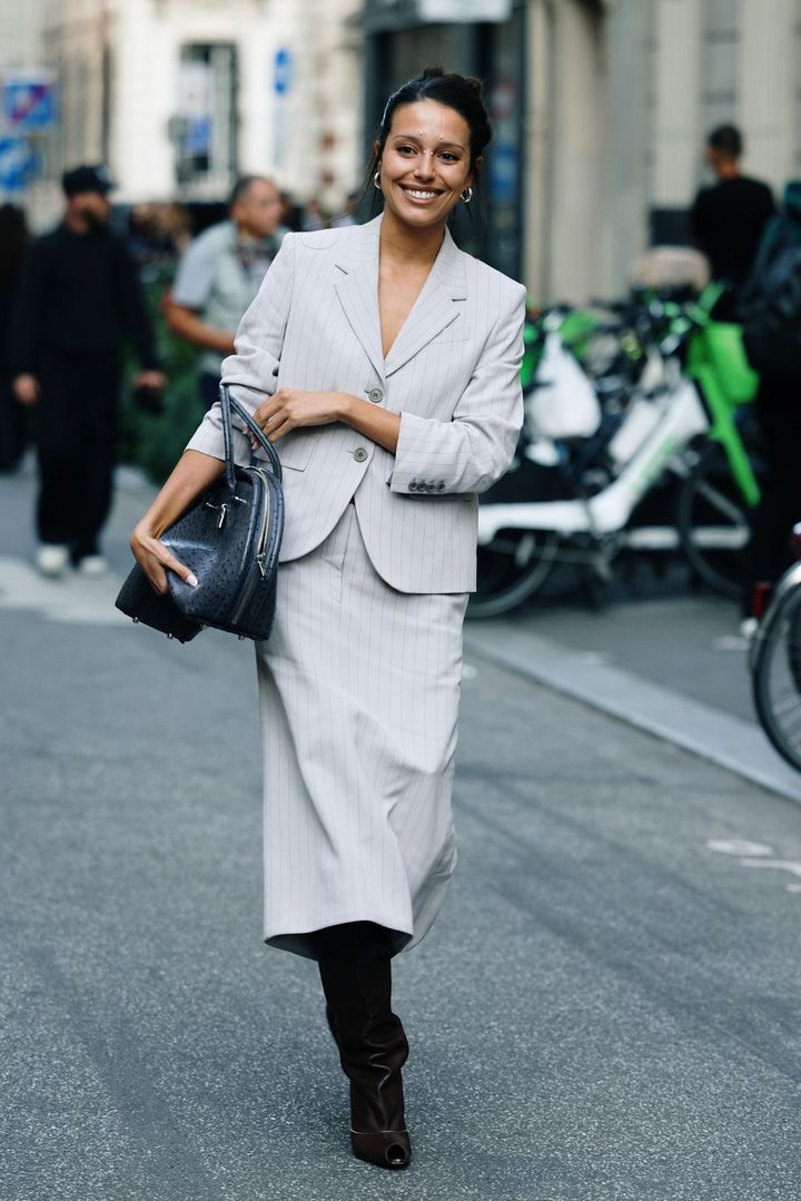 ピンストライプのセットアップで80’s再解釈。