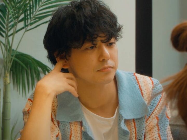 【写真・画像】29歳俳優、美女とベランダでチルタイム中に彼女が他の男性と帰宅…まさかの光景に動揺「どういうことかよくわからない」 1枚目