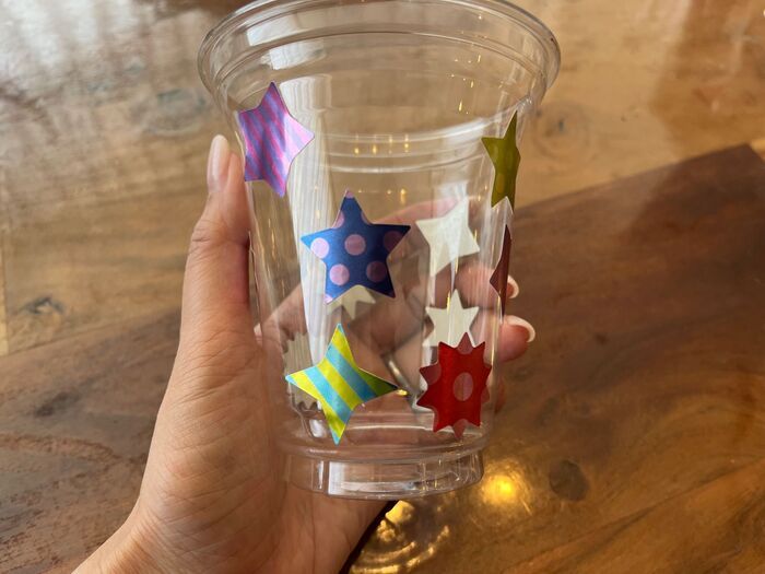 「プラカップ」の意外な使い道がバレた！お菓子入れ＆コスメ収納の“再就職ワザ”まとめ