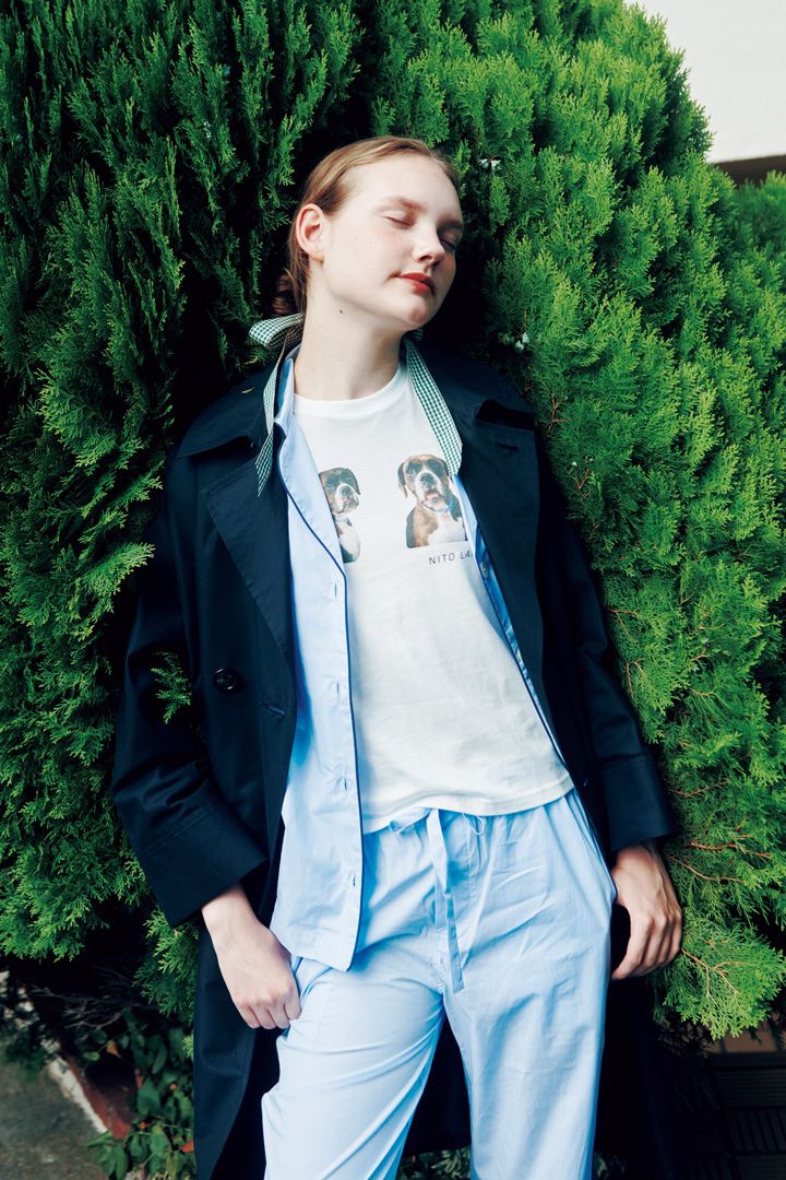 カジュアルなスタイルがおしゃれで品のあるレディなスタイルに。リボンのあるコーデ6選