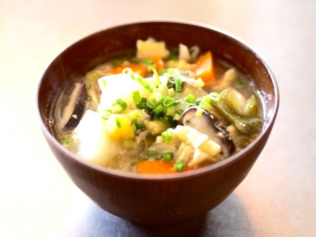 腸活のための根菜スープ