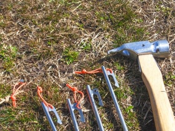 驚異の1,780円！ワークマンの“暖かくてすぐ履ける”シューズが日常使いにも便利すぎる