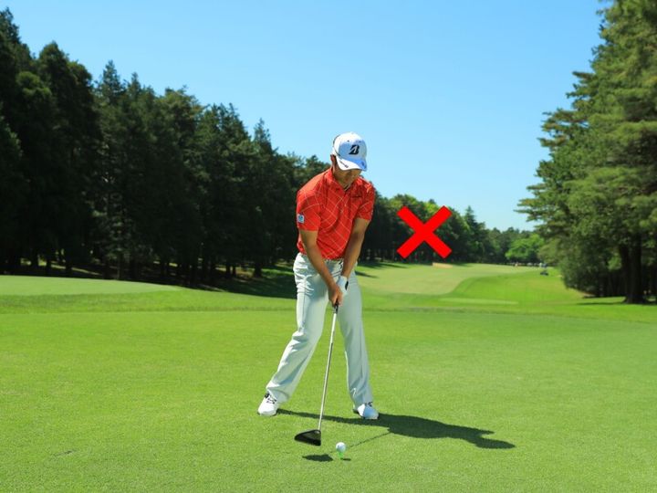 クラブの芯をとらえて真っすぐ飛ばす方法！プロ4人が気をつけていることとは？