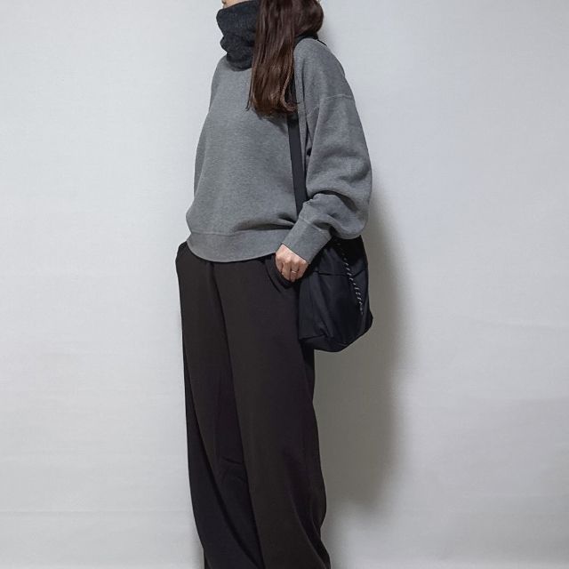 ヒートテックスフレヤーンネックゲイターを着たコーデ