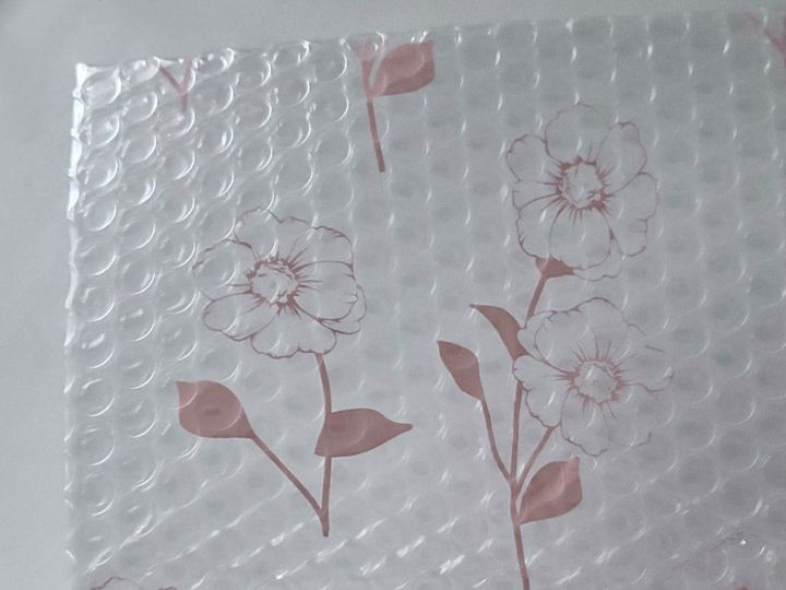 賃貸OK！窓の寒さ対策は100均で｜今すぐ使える断熱アイテムを紹介