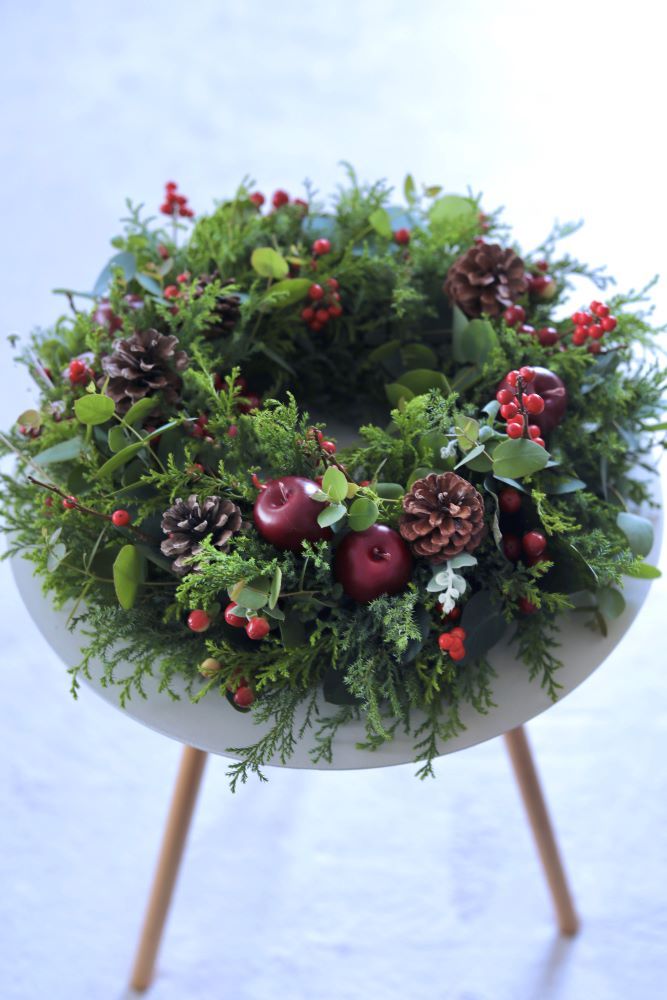 王道カラーのクリスマスリース